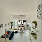 Semesterbostad Scalabrini Loft