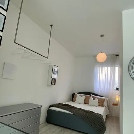 Scalabrini Loft Holiday home *