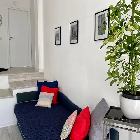 Scalabrini Loft Holiday home