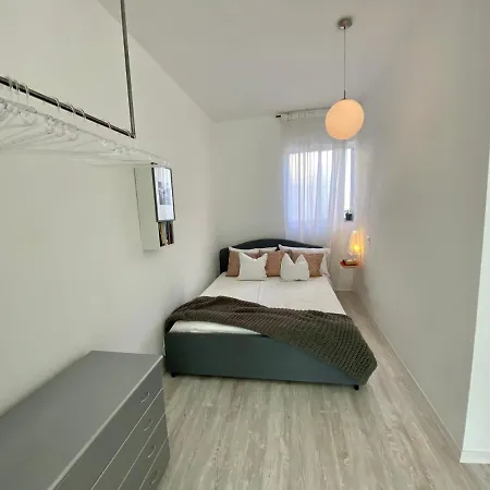 Scalabrini Loft كومو