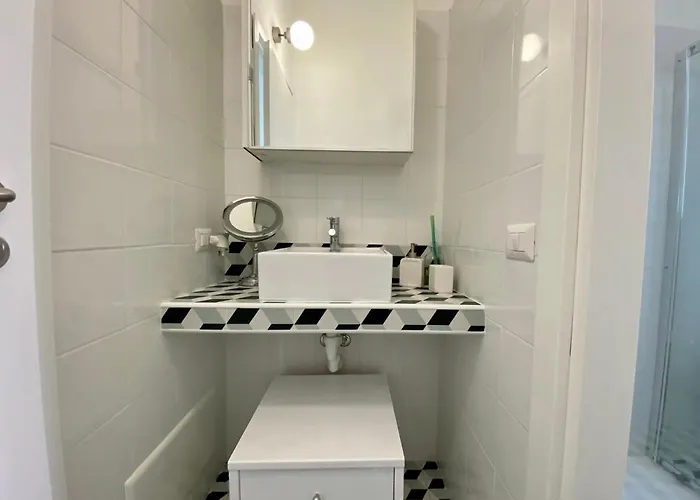 Scalabrini Loft بيت للعطل *